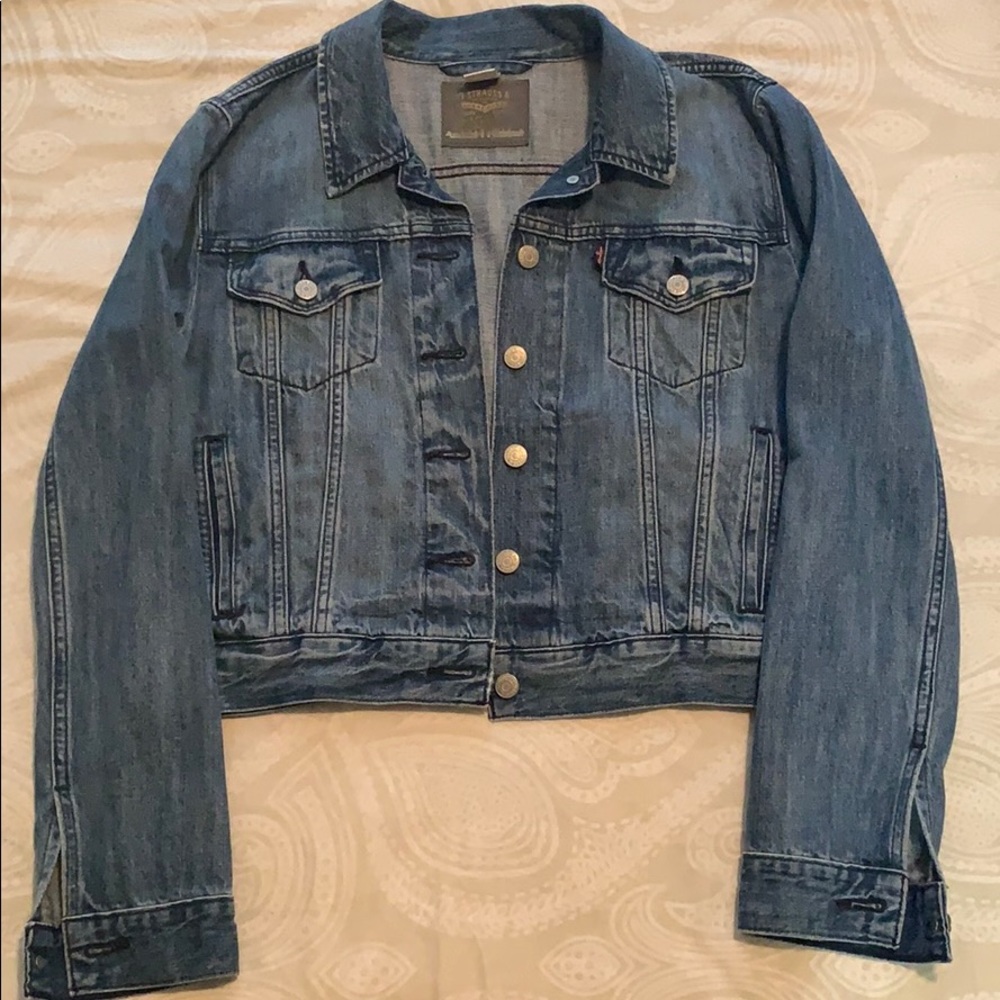 Levi’s denim jacket